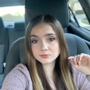 Meet your Posher, Jenna